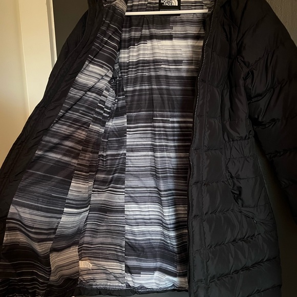 The North Face Down Coat- calf length EUC- Size M - Picture 6 of 8